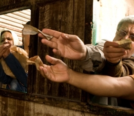 Biobenzin p&aring; b&aring;let